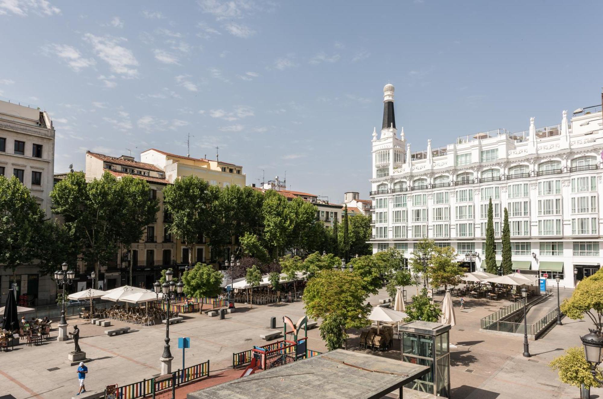 Santa Ana Plaza Apartment Мадрид Стая снимка